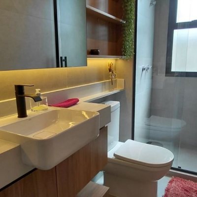 Casa Residencial com 236m², 4 quartos, 3 suítes, 4 garagens, no bairro Córrego Grande em Florianópolis