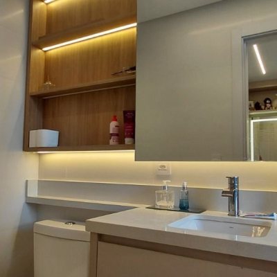 Casa Residencial com 236m², 4 quartos, 3 suítes, 4 garagens, no bairro Córrego Grande em Florianópolis