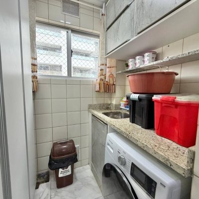 Apartamentos com 58m², 2 quartos, 1 garagem, no bairro Estreito em Florianópolis