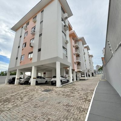 Apartamentos com 58m², 2 quartos, 1 garagem, no bairro Estreito em Florianópolis