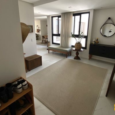 Apartamentos com 115m², 3 quartos (sendo 2 suítes), 2 garagens, no bairro Saco Dos Limões em Florianópolis