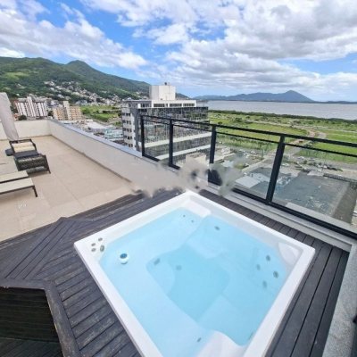 Apartamentos com 115m², 3 quartos (sendo 2 suítes), 2 garagens, no bairro Saco Dos Limões em Florianópolis