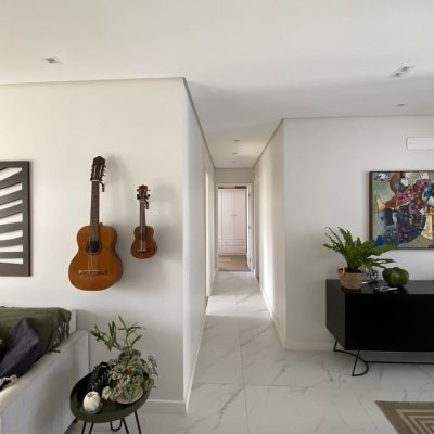 Apartamentos com 115m², 3 quartos, 2 suítes, 2 garagens, no bairro Saco Dos Limões em Florianópolis
