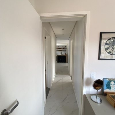 Apartamentos com 115m², 3 quartos, 2 suítes, 2 garagens, no bairro Saco Dos Limões em Florianópolis