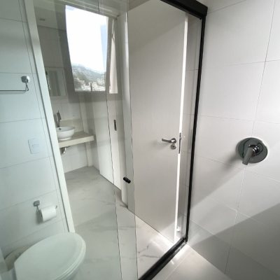 Apartamentos com 115m², 3 quartos, 2 suítes, 2 garagens, no bairro Saco Dos Limões em Florianópolis