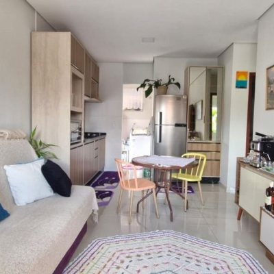 Casa Residencial com 70m², 2 quartos, 1 suíte, 1 garagem, no bairro Ingleses em Florianópolis