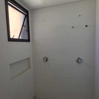 Apartamentos com 152m², 3 quartos, 3 suítes, 3 garagens, no bairro Centro em Florianópolis