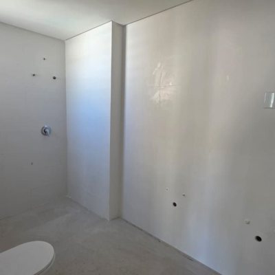 Apartamentos com 152m², 3 quartos, 3 suítes, 3 garagens, no bairro Centro em Florianópolis