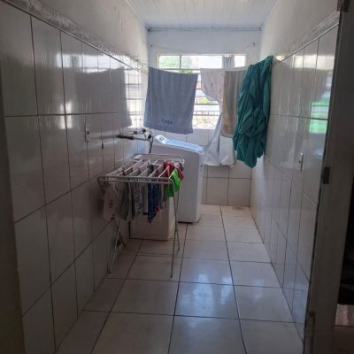 Casa Residencial com 103m², 2 quartos, 1 garagem, no bairro Campinas em São José