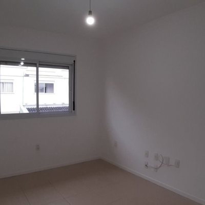 Casa Residencial com 119m², 3 quartos, 1 suíte, 2 garagens, no bairro Campeche em Florianópolis