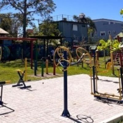 Casa Residencial com 119m², 3 quartos, 1 suíte, 2 garagens, no bairro Campeche em Florianópolis