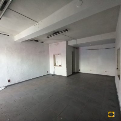 Casa Comercial com 184m², no bairro Centro em Florianópolis