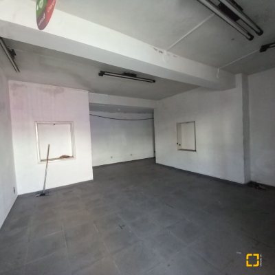 Casa Comercial com 184m², no bairro Centro em Florianópolis