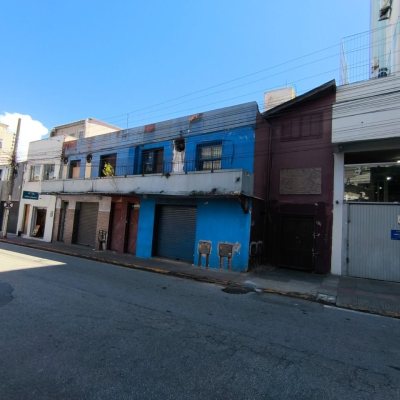 Casa Comercial com 184m², no bairro Centro em Florianópolis