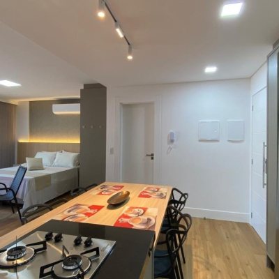 Apartamentos com 49m², 1 quarto, 1 suíte, 1 garagem, no bairro Saco Grande em Florianópolis