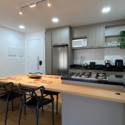 Apartamentos com 49m², 1 quarto, 1 suíte, 1 garagem, no bairro Saco Grande em Florianópolis