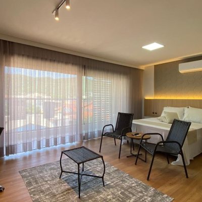 Apartamentos com 49m², 1 quarto, 1 suíte, 1 garagem, no bairro Saco Grande em Florianópolis