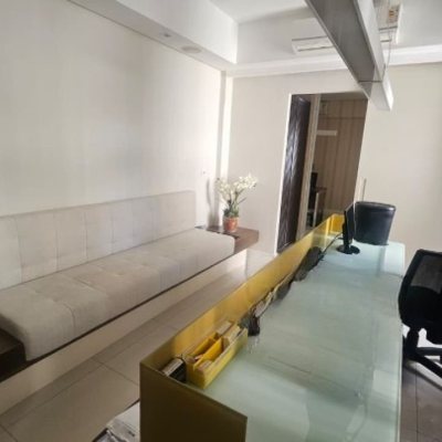Sala com 58m², no bairro Centro em Florianópolis