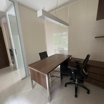 Sala com 58m², no bairro Centro em Florianópolis