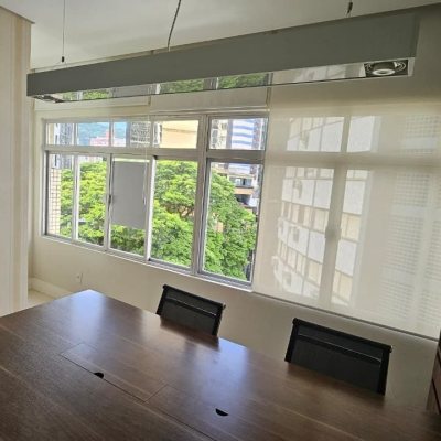 Sala com 58m², no bairro Centro em Florianópolis