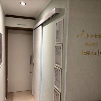 Sala com 27m², no bairro Centro em Florianópolis