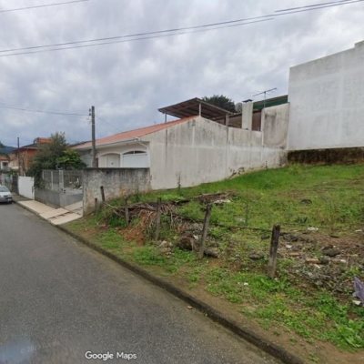 Terrenos Residenciais com 200m², no bairro Lisboa em São José