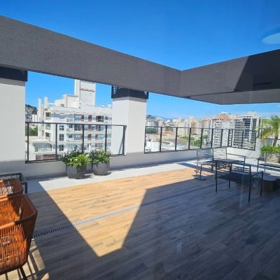 Apartamentos com 45m², 1 quarto, 1 suíte, 1 garagem, no bairro Centro em Florianópolis