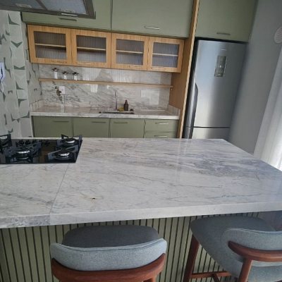 Apartamentos com 45m², 1 quarto, 1 suíte, 1 garagem, no bairro Centro em Florianópolis