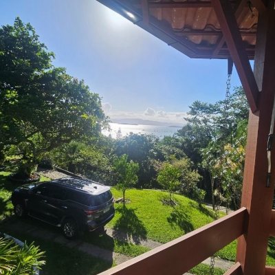Terreno Comercial/Residencial com 15581m², no bairro Santo Antônio De Lisboa em Florianópolis
