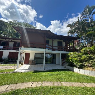 Terreno Comercial/Residencial com 15581m², no bairro Santo Antônio De Lisboa em Florianópolis