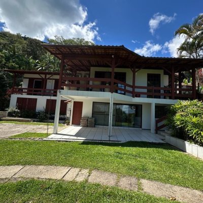 Terreno Comercial/Residencial com 15581m², no bairro Santo Antônio De Lisboa em Florianópolis