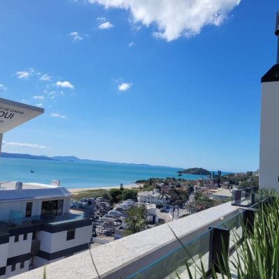 Apartamentos com 50m², 1 quarto, 1 garagem, no bairro Canasvieiras em Florianópolis