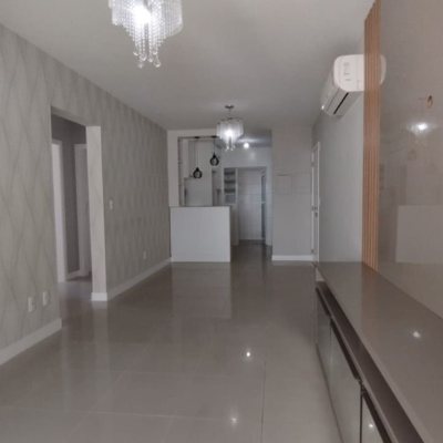 Apartamentos com 85m², 3 quartos, 1 suíte, 2 garagens, no bairro Capoeiras em Florianópolis