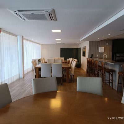 Apartamentos com 99m², 2 quartos, 2 suítes, 2 garagens, no bairro Santinho em Florianópolis