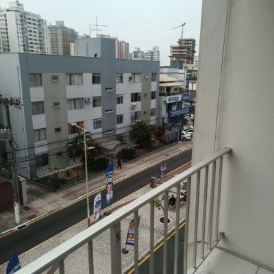 Apartamentos com 56m², 2 quartos, 1 garagem, no bairro Kobrasol em São José