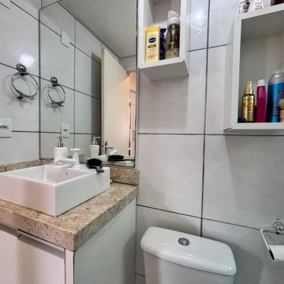 Apartamentos com 45m², 2 quartos, 1 garagem, no bairro Fundos em Biguaçu