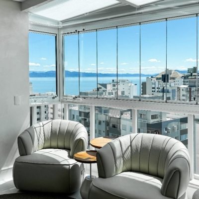 Cobertura com 244m², 4 quartos, 3 suítes, 3 garagens, no bairro Agronômica em Floranópolis