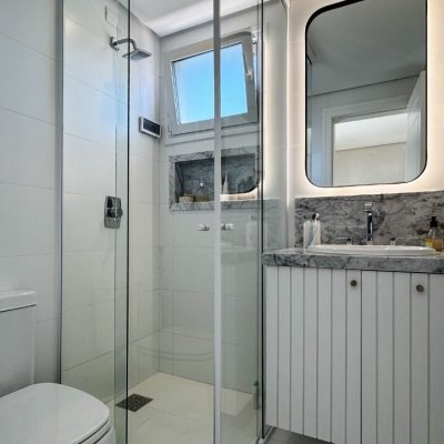 Cobertura com 244m², 4 quartos, 3 suítes, 3 garagens, no bairro Agronômica em Floranópolis