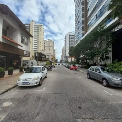Apartamentos com 144m², 2 quartos, 1 suíte, 1 garagem, no bairro Campinas em São José