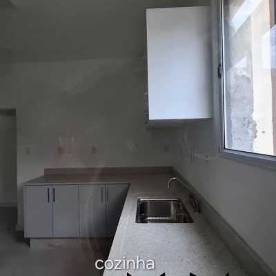 Apartamentos com 87m², 2 quartos, 1 suíte, 1 garagem, no bairro Centro em Florianópolis