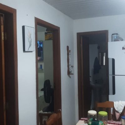 Pousada com 222m², 8 quartos, 5 garagens, no bairro Vargem Do Bom Jesus em Florianópolis