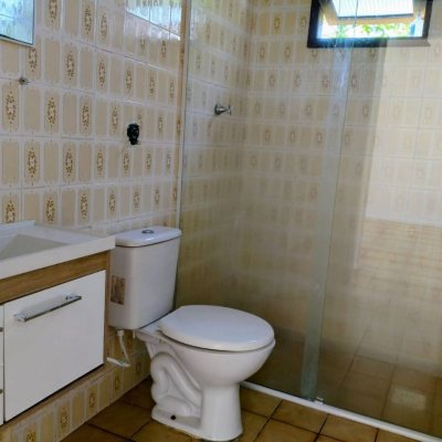 Casa Residencial com 100m², 3 quartos, 5 garagens, no bairro Ratones em Florianópolis