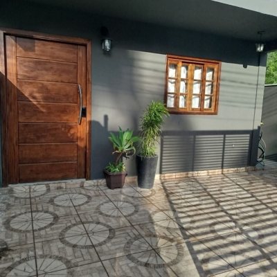 Casa Residencial com 114m², 3 quartos, 1 suíte, 1 garagem, no bairro Campeche em Florianópolis