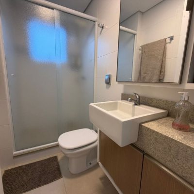 Apartamentos com 83m², 3 quartos, 1 suíte, 1 garagem, no bairro Canto em Florianópolis