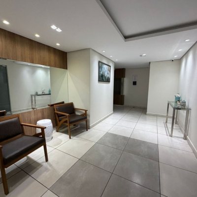 Apartamentos com 83m², 3 quartos, 1 suíte, 1 garagem, no bairro Canto em Florianópolis