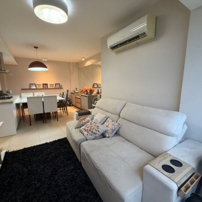 Apartamentos com 83m², 3 quartos, 1 suíte, 1 garagem, no bairro Canto em Florianópolis