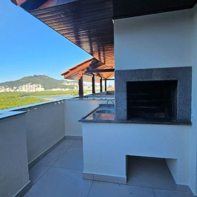 Cobertura com 183m², 3 quartos (sendo 1 suíte), 2 garagens, no bairro João Paulo em Florianópolis