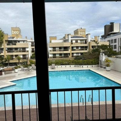 Cobertura com 223m², 3 quartos, 1 suíte, 2 garagens, no bairro João Paulo em Florianópolis