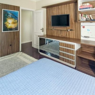 Casa Residencial com 265m², 4 quartos, 2 suítes, 2 garagens, no bairro Campeche em Florianópolis