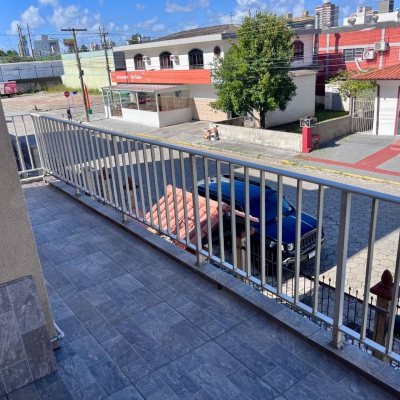 Apartamentos com 54m², 2 quartos, 1 garagem, no bairro Roçado em São José